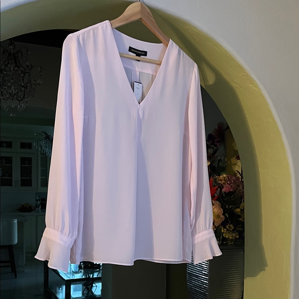 Banana Republic Soft Pink V-Neck Blouse